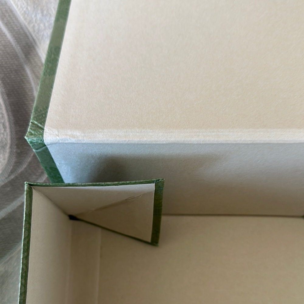 Gucci Green Patterned Box - Picture 6 of 11